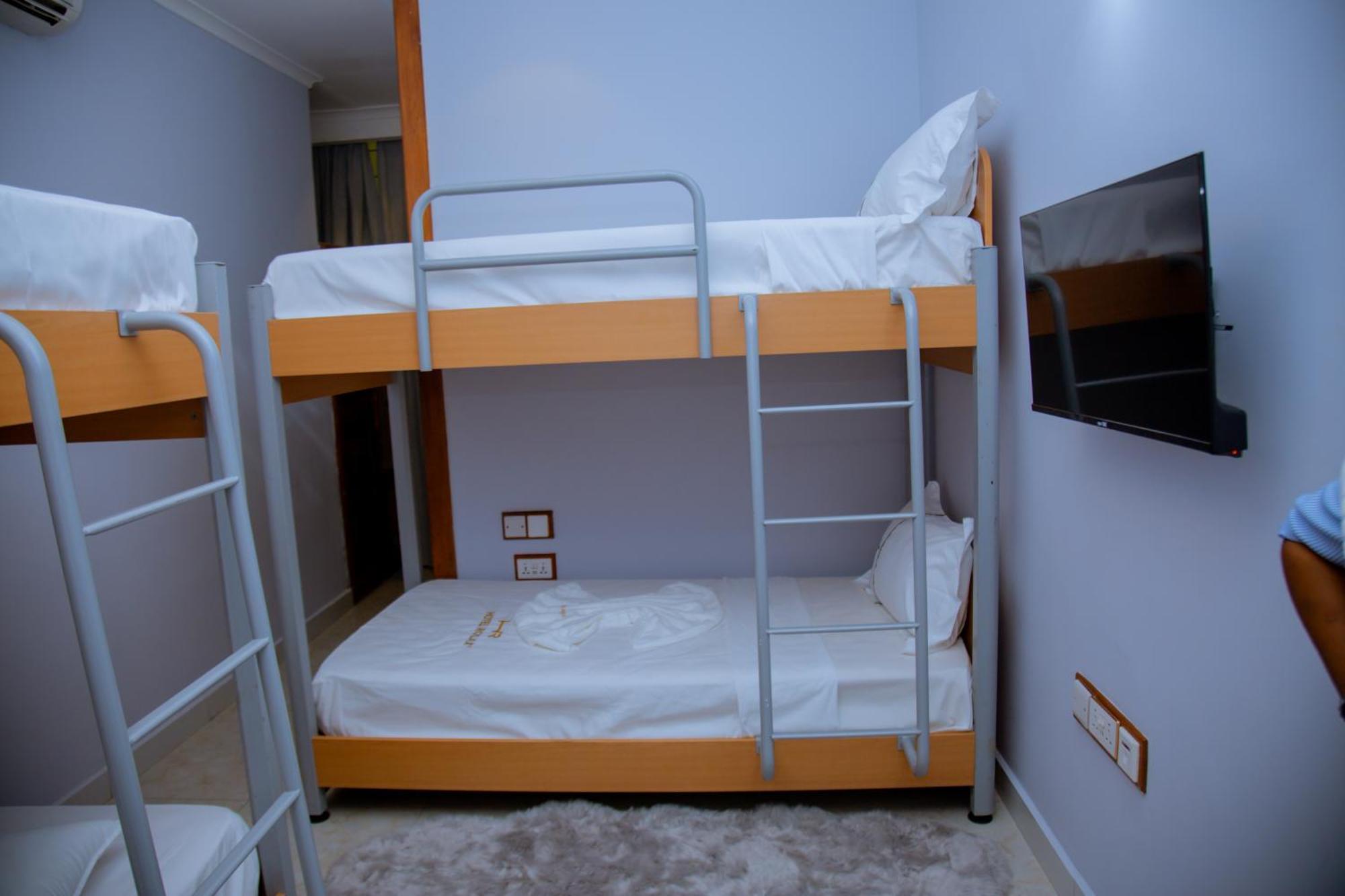 דאר א-סאלאם Hotel Rolax מראה חיצוני תמונה